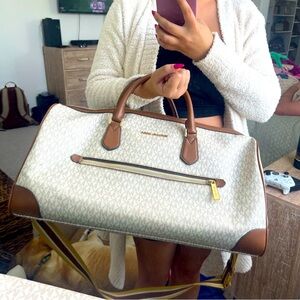 MICHAEL KORS Weekender Duffle Bag